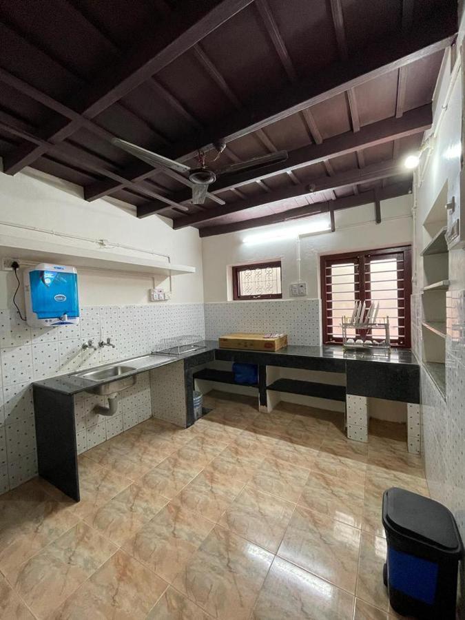 Holiday Home #Vibrant#Hear Of The City #Family Only Mangalore Exterior photo